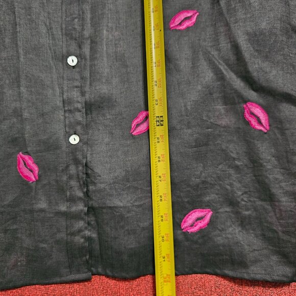 Casey Coleman Black Linen Button Up Shirt 2X Embroidered Pink Lip Artsy Eclectic - Picture 8 of 10